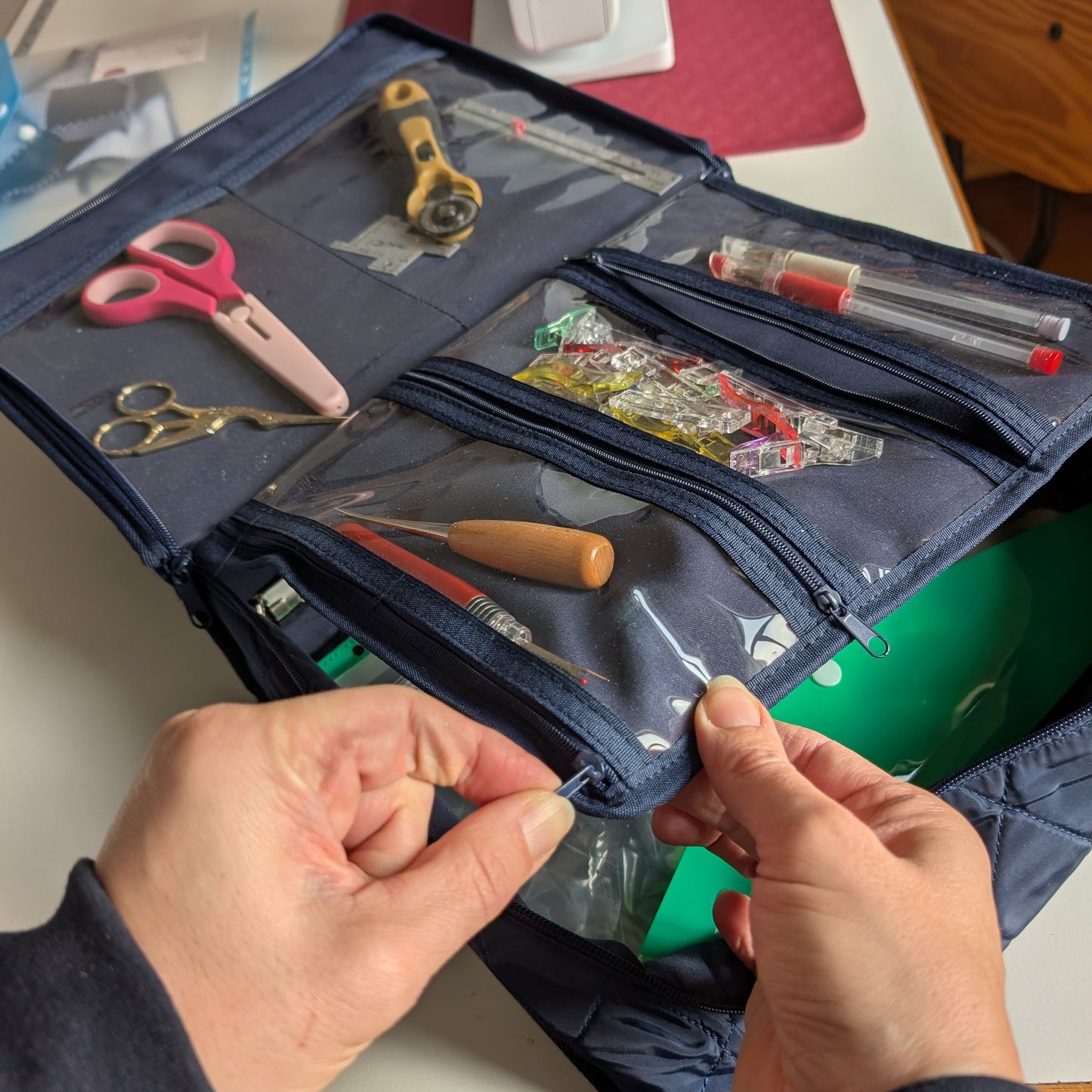 The Carry-All Sewing Organizer - Multi-pocket Binder Bag - Purple (Copy)