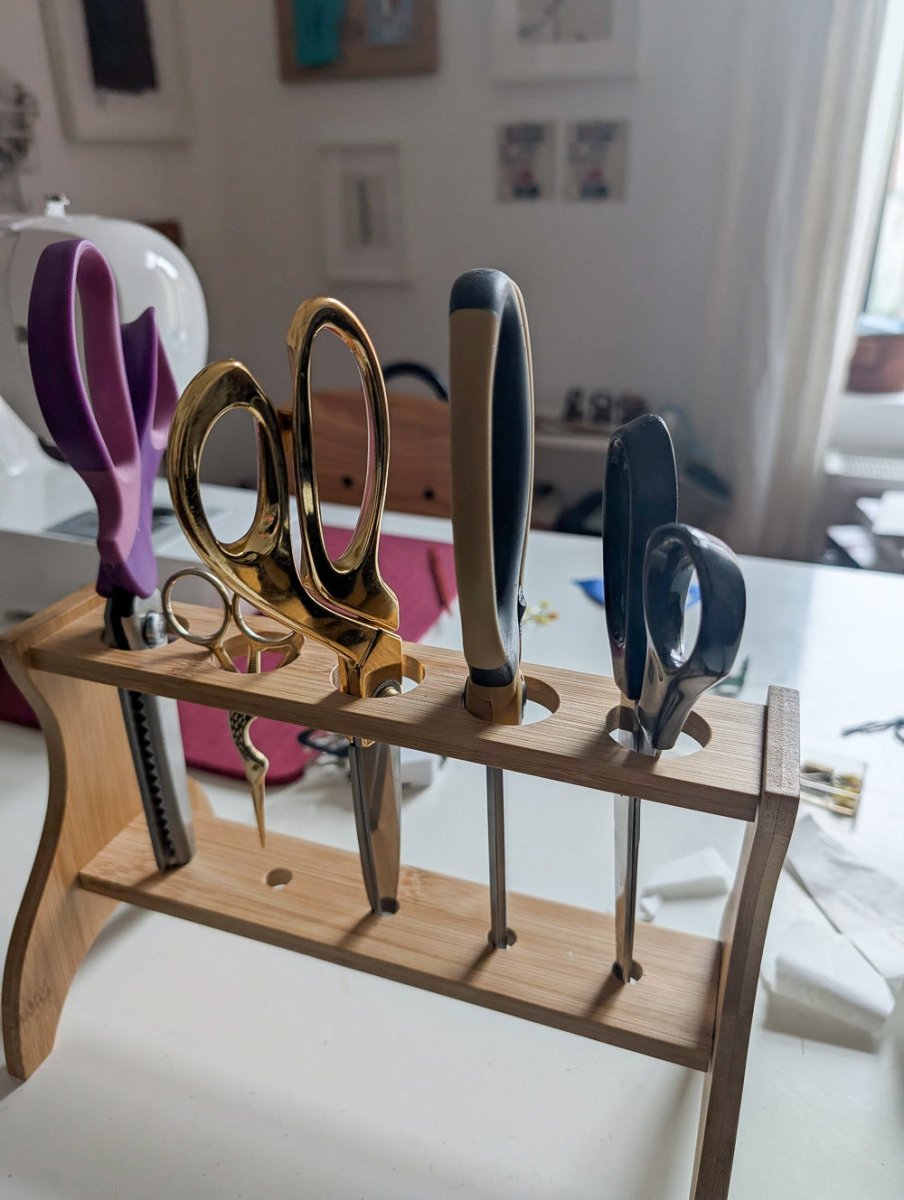Bamboo Desktop Scissors Stand - Holds up to 5 pairs of shears